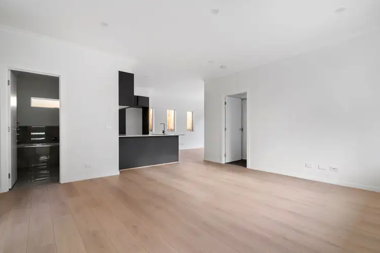 Main view of Homely unit listing, 10/29 Athol Court, Langwarrin VIC 3910