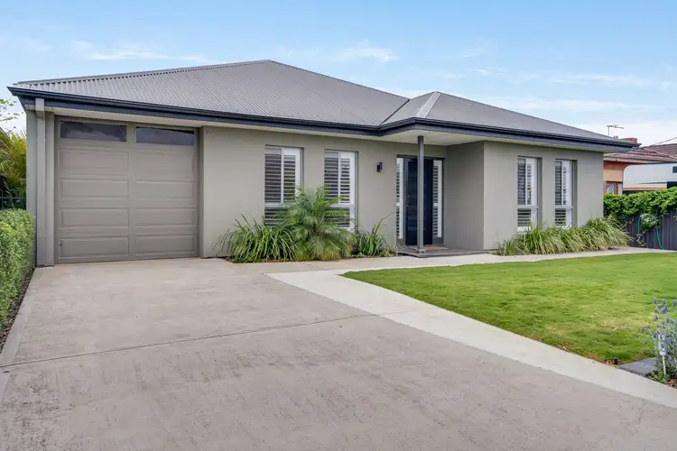 9 Koowarra Terrace, Largs North SA 5016