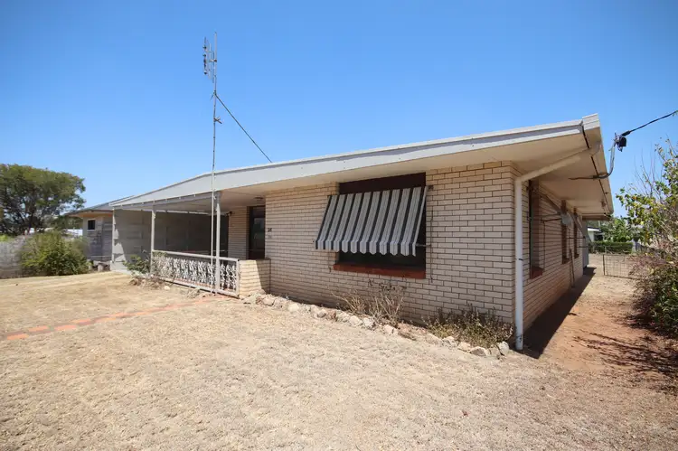 24 Olympia Street, Mundubbera QLD 4626