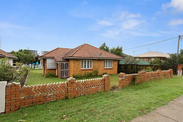 10 Ballantine Street, Chermside QLD 4032
