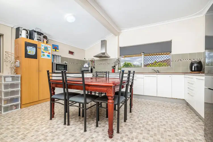 Sixth view of Homely house listing, 9 Critch Place, Wonthella WA 6530