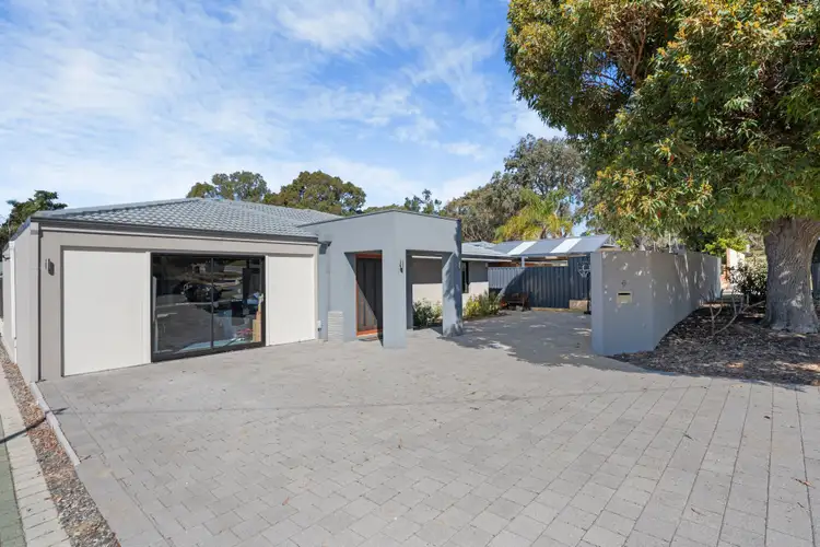 6 Kenny Drive, Duncraig WA 6023