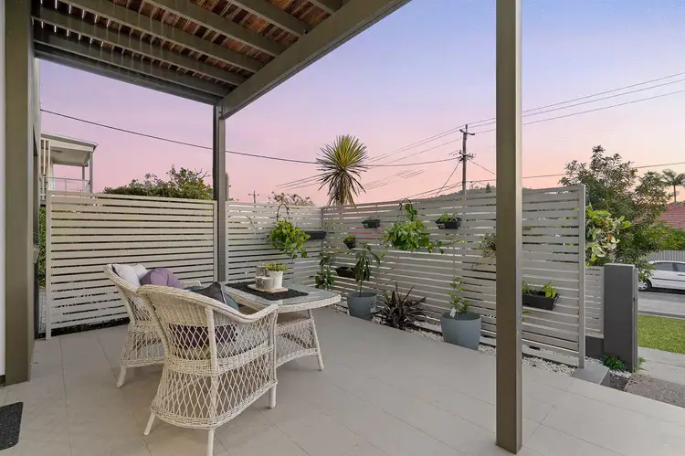 Second view of Homely townhouse listing, 2/30 Hicks Street, Mount Gravatt East QLD 4122