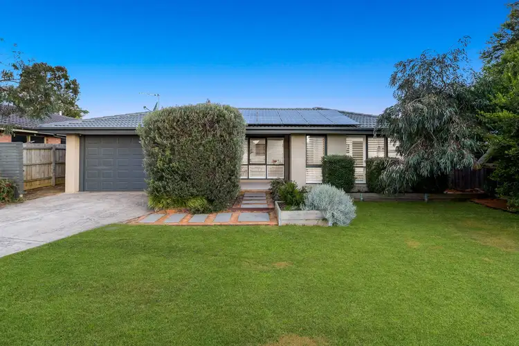 39 St Boswells Avenue, Berwick VIC 3806