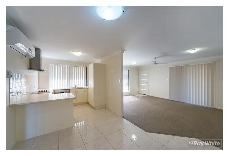 Fifth view of Homely house listing, 3 Jomarant Place, Kawana QLD 4701