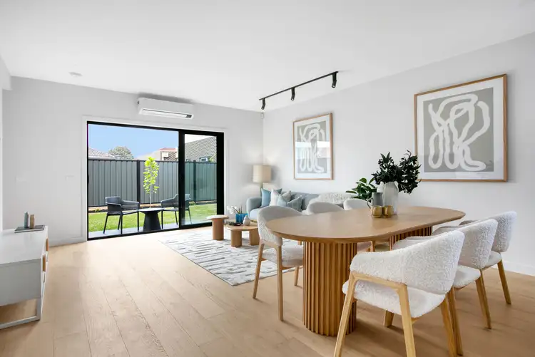 Main view of Homely townhouse listing, 3/7 Dumbarton Street, Reservoir VIC 3073