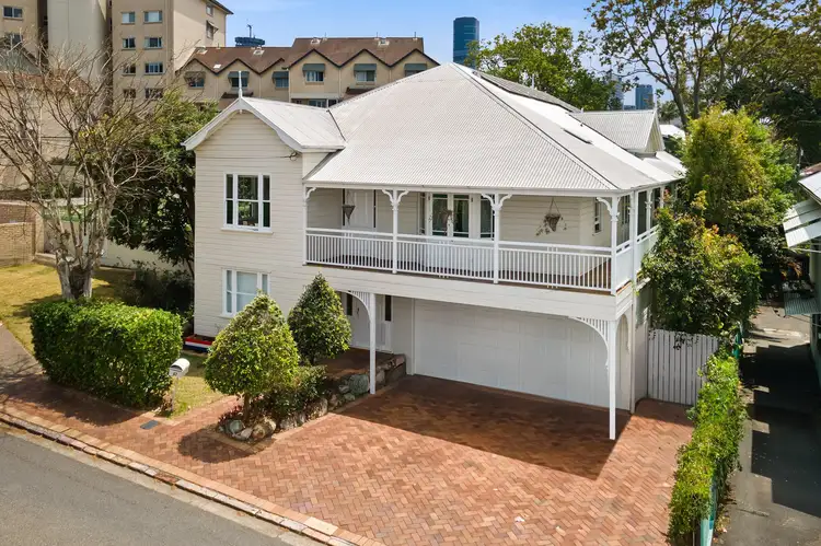 67 Lockerbie Street, Kangaroo Point QLD 4169