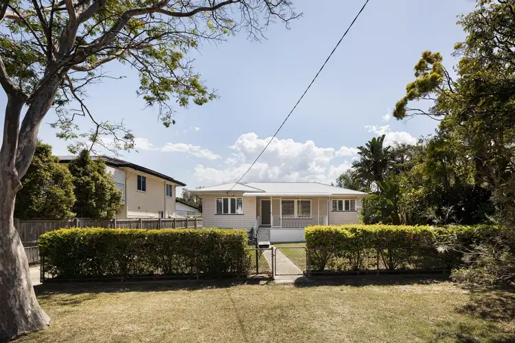 25 Norwich Street, Wavell Heights QLD 4012