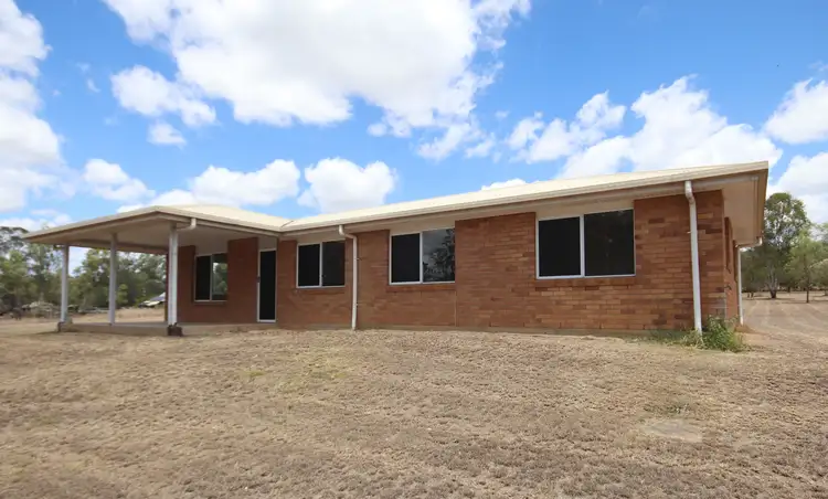 70 Esplanade Street, Eidsvold QLD 4627