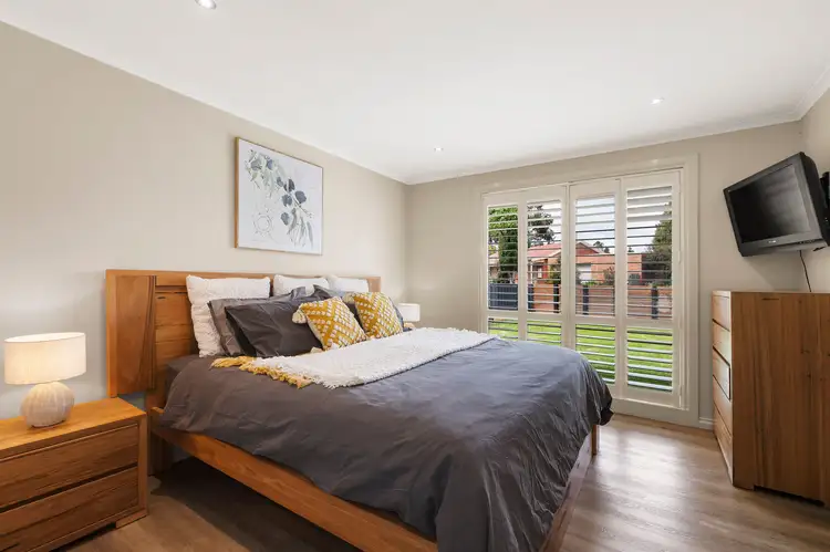 Fifth view of Homely house listing, 8 Tooth Court, Mill Park VIC 3082
