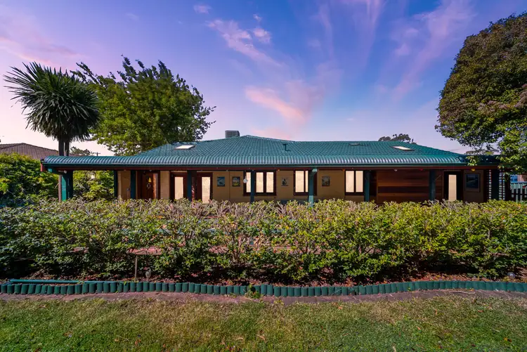 18 Stapylton Street, Holder ACT 2611