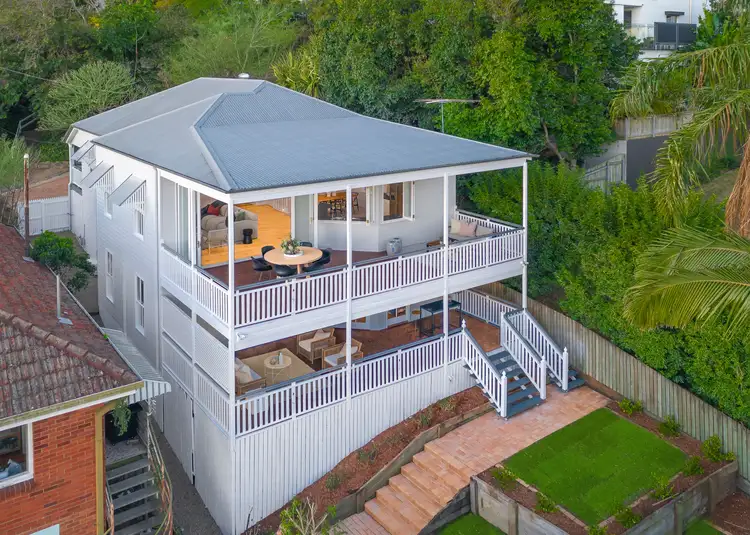 27 Atkinson Street, Hamilton QLD 4007