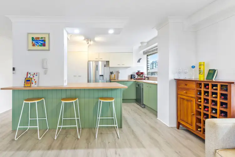 9/6 Aubrey Street, Surfers Paradise QLD 4217