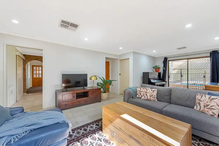 5 Marieberg Avenue, Modbury Heights SA 5092