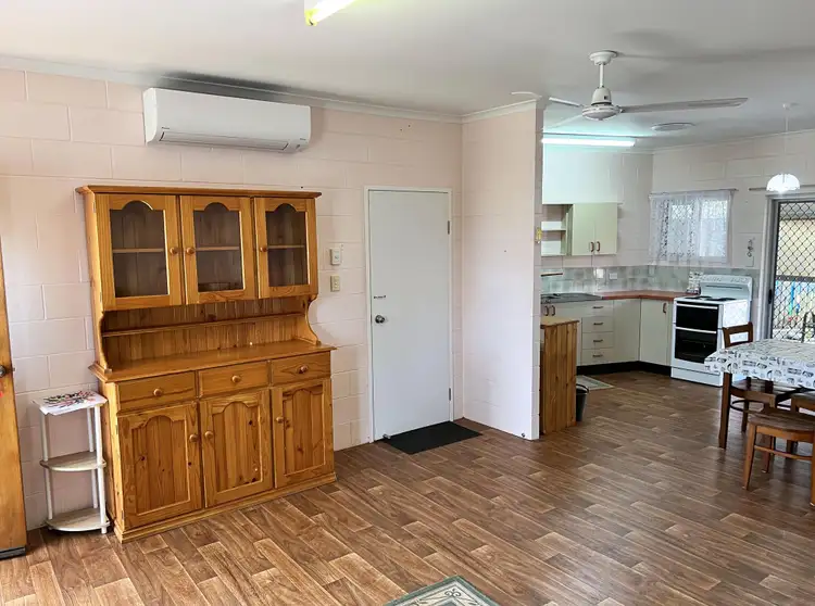 Second view of Homely unit listing, 2/9 Hillview Cir, Atherton QLD 4883