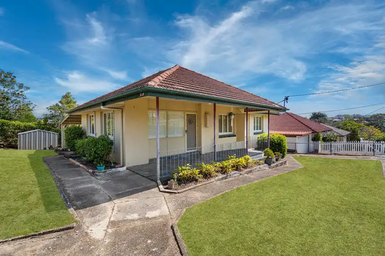 2 Zetland Street, Upper Mount Gravatt QLD 4122