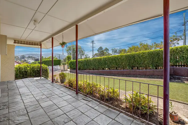 Sixth view of Homely house listing, 2 Zetland Street, Upper Mount Gravatt QLD 4122