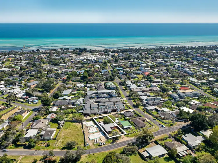 68 Broadway, Capel Sound VIC 3940