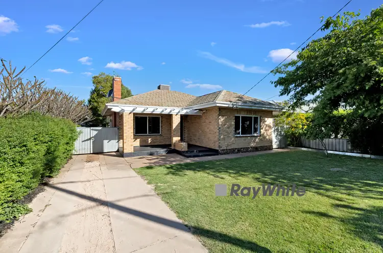 Main view of Homely house listing, 10 Kurrajong Parade, Mildura VIC 3500