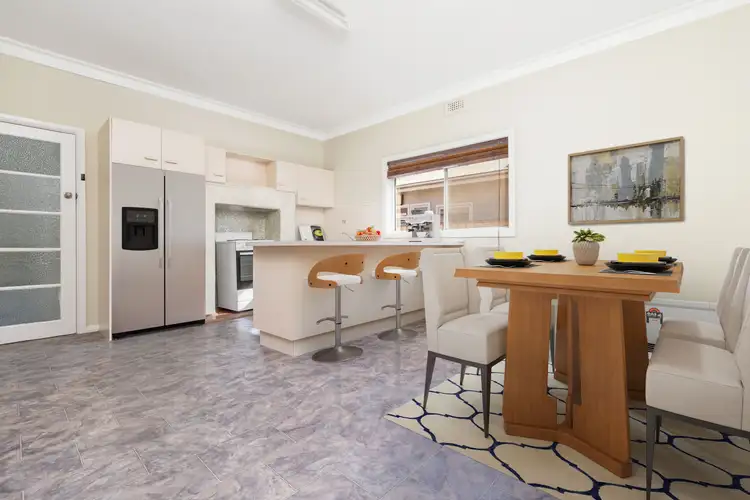 Fifth view of Homely house listing, 10 Kurrajong Parade, Mildura VIC 3500
