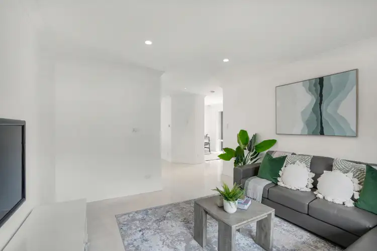 Seventh view of Homely house listing, 3 Gimlet Link, Carramar WA 6031