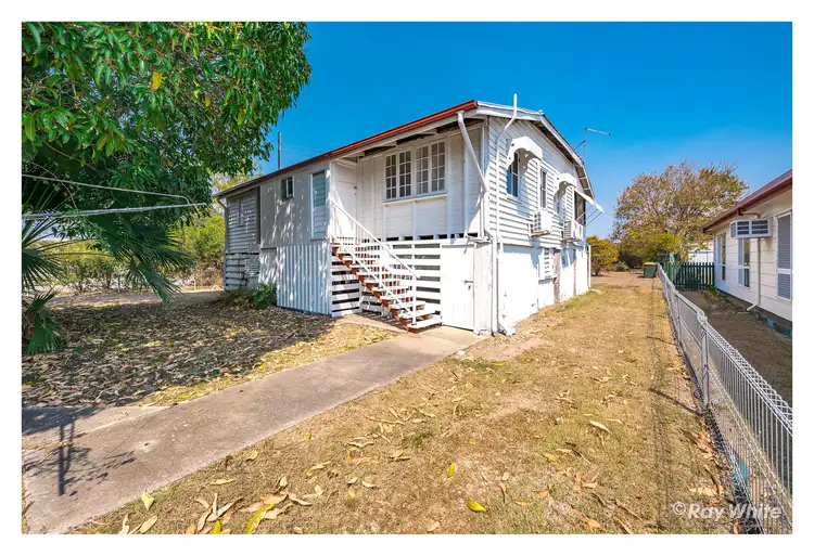 4 Edgar Street, Park Avenue QLD 4701