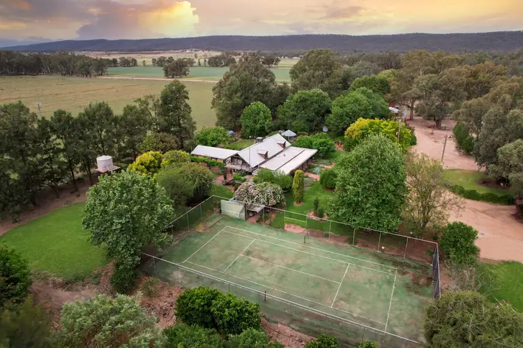'Pinjarra' 2380 Bedgerabong Road, Forbes NSW 2871