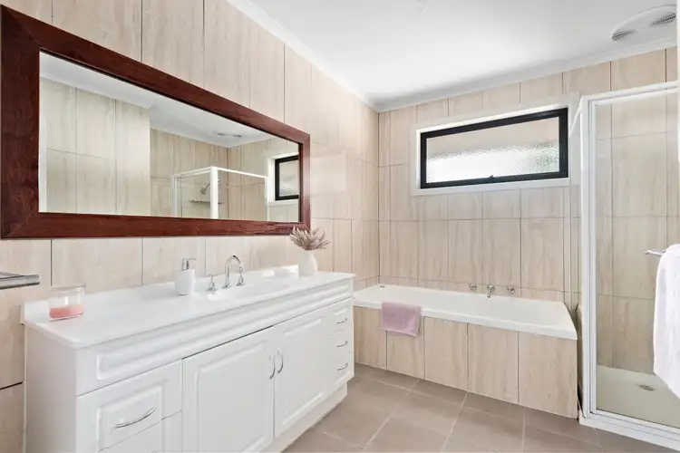 Sixth view of Homely house listing, 3 Limosa Close, Frankston VIC 3199