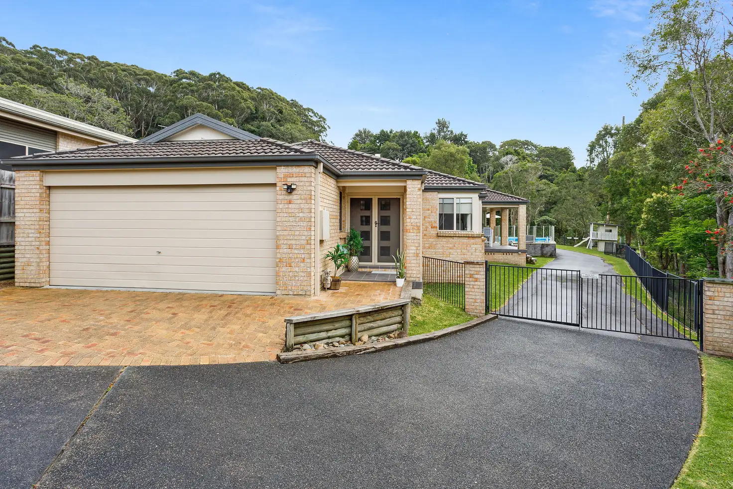 Main view of Homely house listing, 17 Peppermint Circuit, Woonona NSW 2517