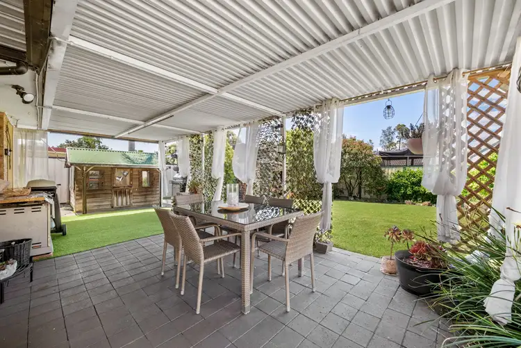 11 Paganini Crescent, Claremont Meadows NSW 2747