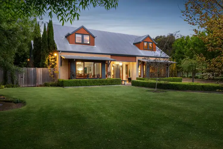 13 Gwen Place, Lancefield VIC 3435