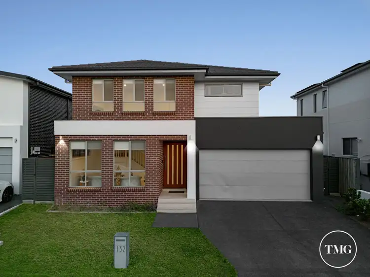Main view of Homely house listing, 132 Rosedale Circuit, Carnes Hill NSW 2171