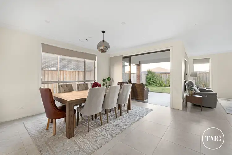 Fourth view of Homely house listing, 132 Rosedale Circuit, Carnes Hill NSW 2171