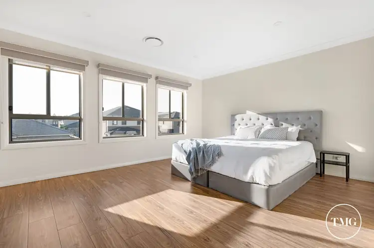 Seventh view of Homely house listing, 132 Rosedale Circuit, Carnes Hill NSW 2171