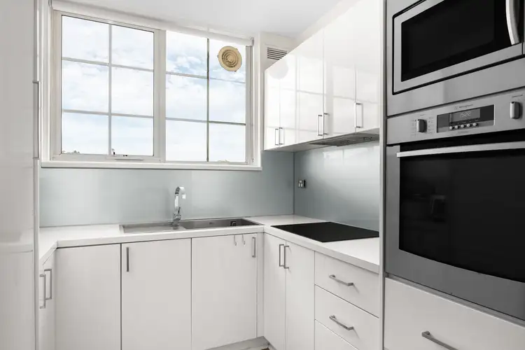 Third view of Homely apartment listing, 9/9 Milton Street, Ascot Vale VIC 3032