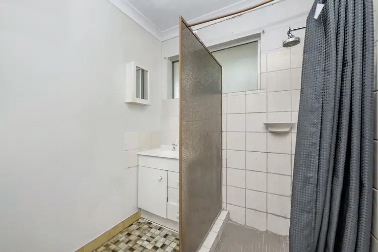 Seventh view of Homely semi-detached listing, 2 Boyes Court, Heatley QLD 4814