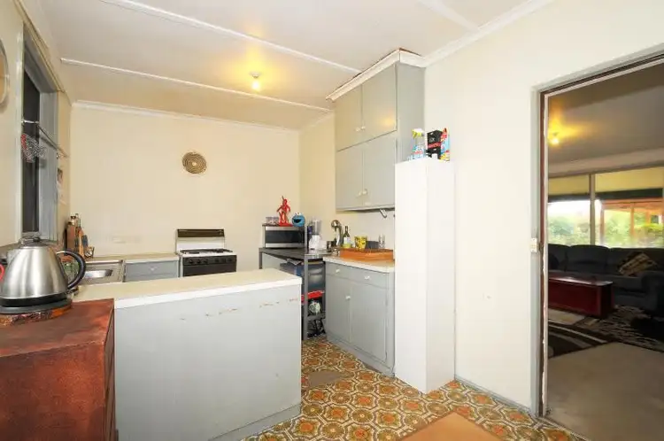 Fifth view of Homely house listing, 4 Alder Court, Frankston North VIC 3200