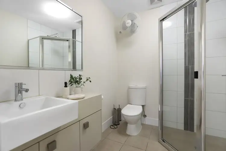 Sixth view of Homely apartment listing, 11/8 Mauna Loa Street, Darwin City NT 800