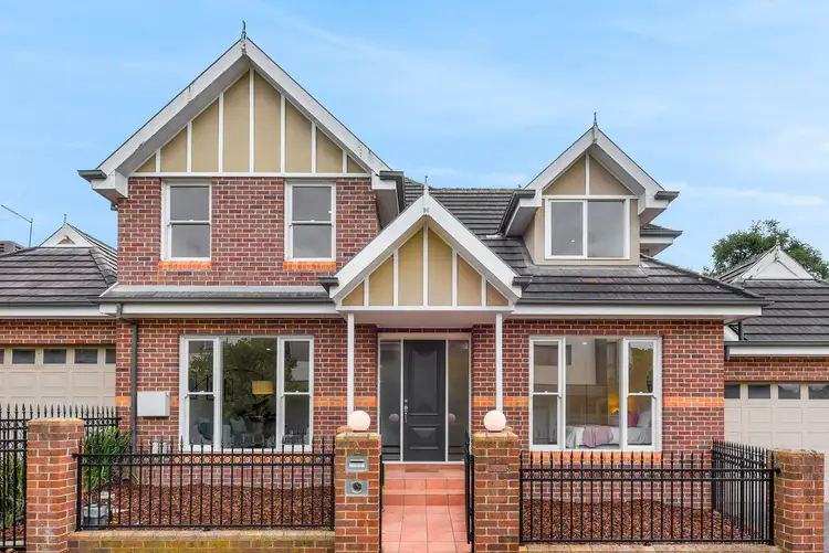 2 Station Walk, Box Hill VIC 3128