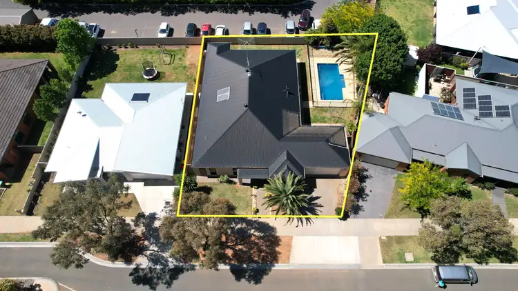 Fifth view of Homely house listing, 18 Dumosa Drive, Swan Hill VIC 3585