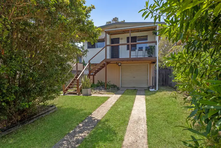 14 Pikett Street, Clontarf QLD 4019