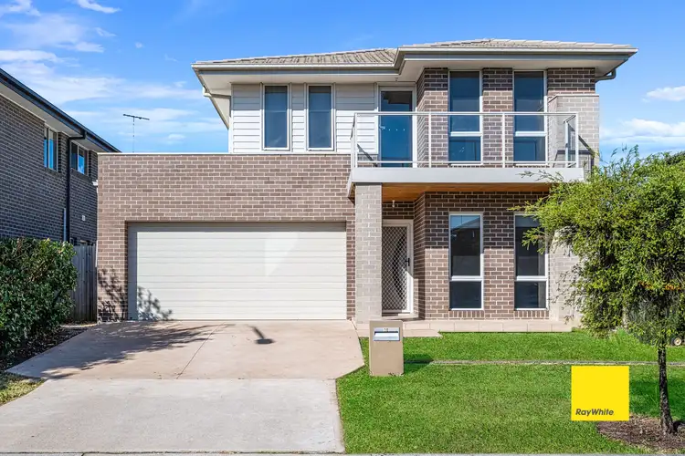 10 Mayfair Street