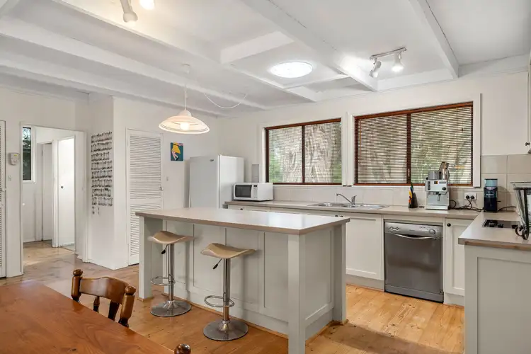 96 Silverleaves Avenue, Silverleaves VIC 3922