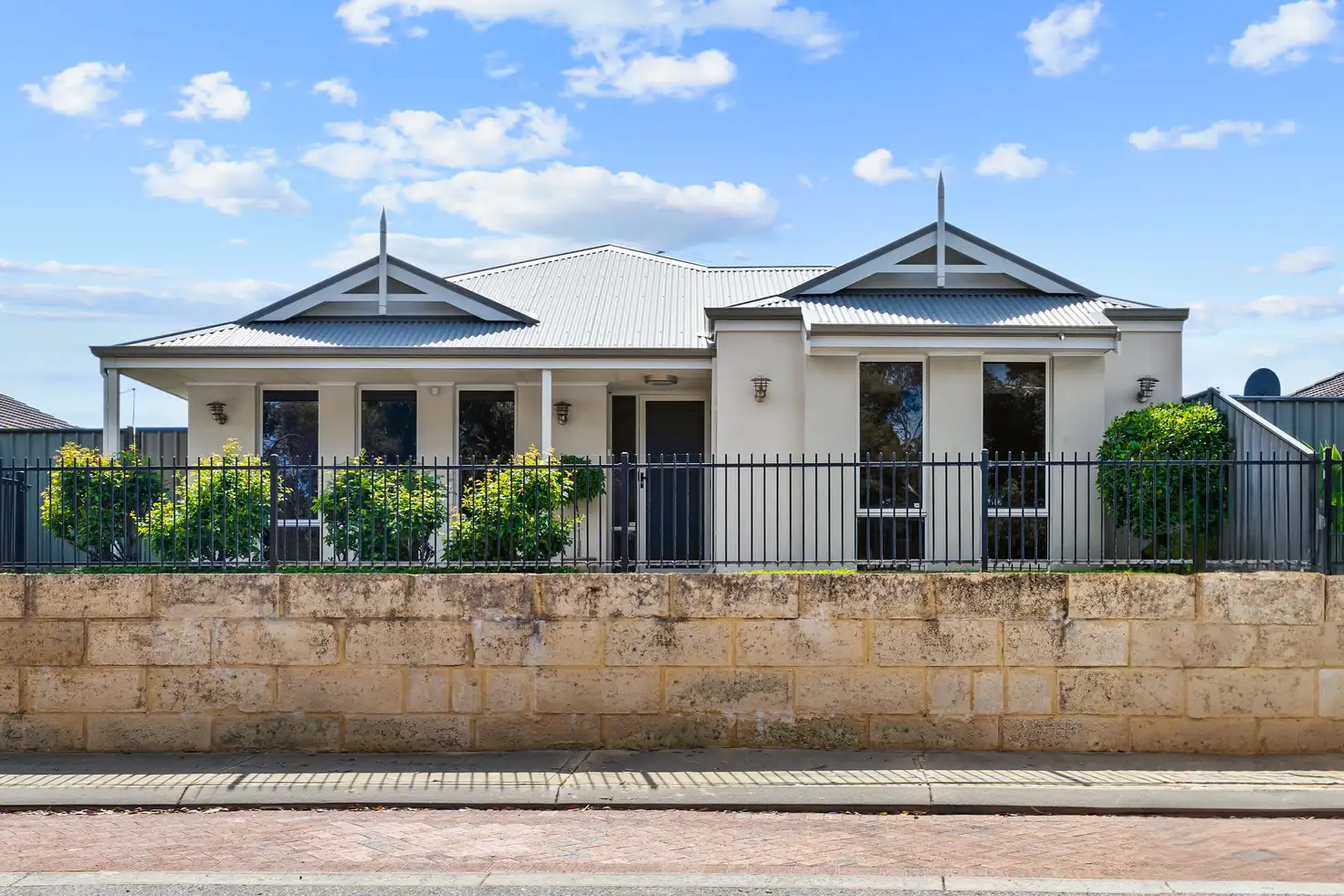 Main view of Homely house listing, 54 Kingaroy Drive, Baldivis WA 6171