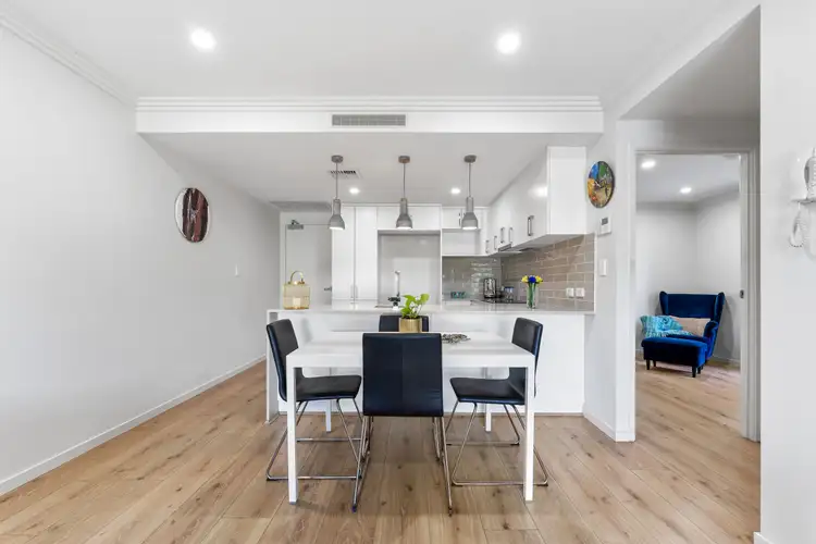 Second view of Homely unit listing, 2/30 High Street, Mount Gravatt QLD 4122