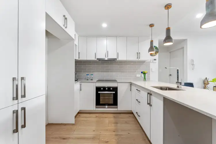 Third view of Homely unit listing, 2/30 High Street, Mount Gravatt QLD 4122