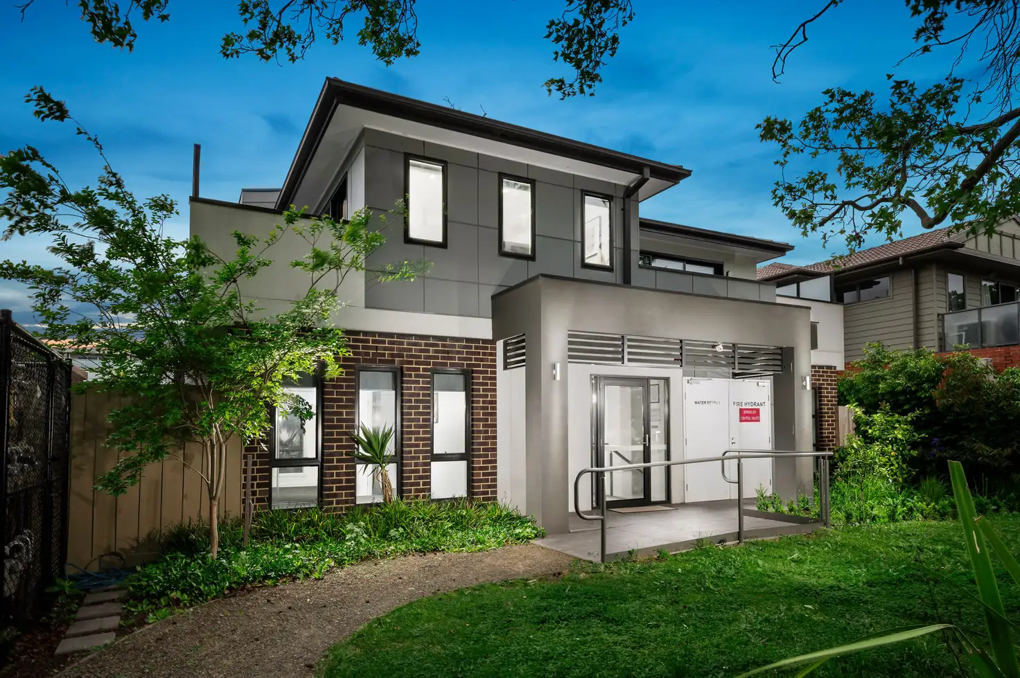 Main view of Homely apartment listing, 1/4 Albert Avenue, Oakleigh VIC 3166