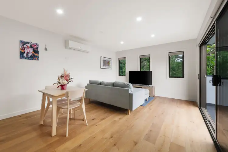 Third view of Homely apartment listing, 1/4 Albert Avenue, Oakleigh VIC 3166