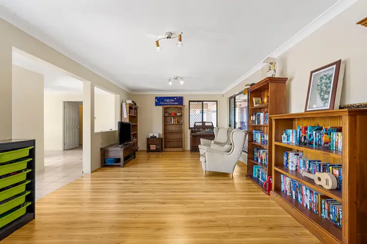 Second view of Homely house listing, 27 Hamersley Place, Parkinson QLD 4115