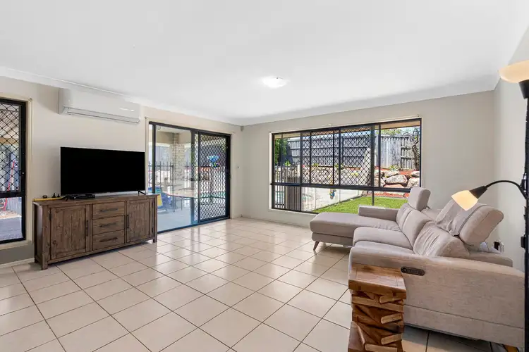 Fifth view of Homely house listing, 27 Hamersley Place, Parkinson QLD 4115